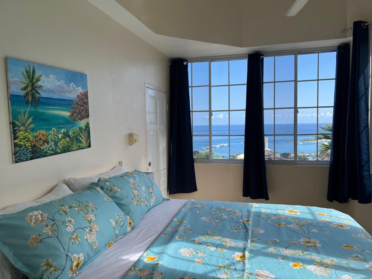 Pampered In Paradise Near Ian Fleming Airport Ocj Ocho Rios Exterior photo